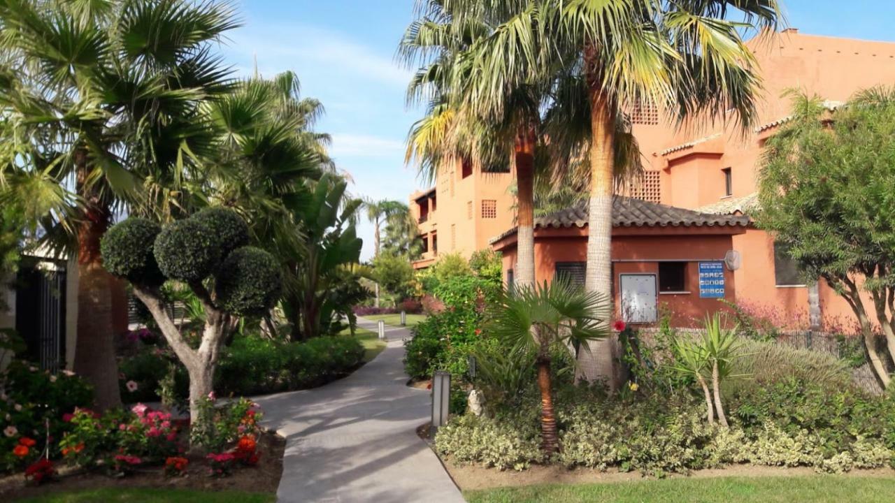 Apartmán El Patio Dona Julia Casares Exteriér fotografie